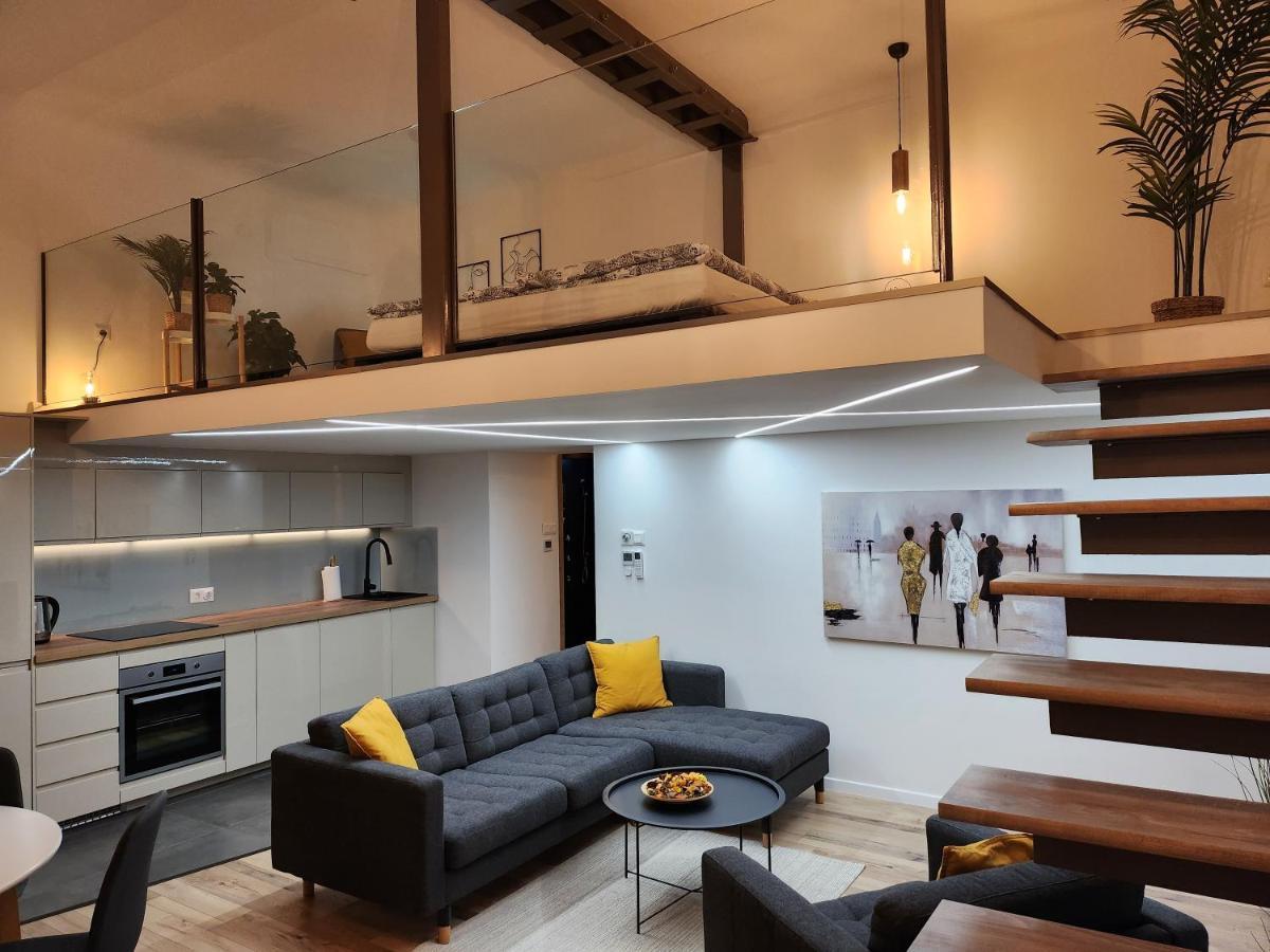 K21 "The Good Shepherd" Apartment Budapest Ngoại thất bức ảnh