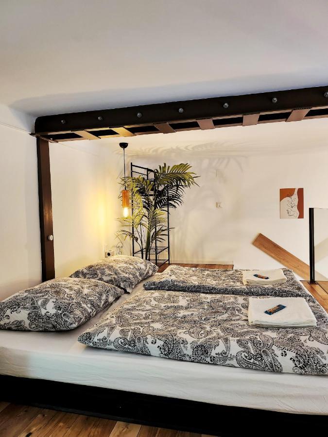 K21 "The Good Shepherd" Apartment Budapest Ngoại thất bức ảnh